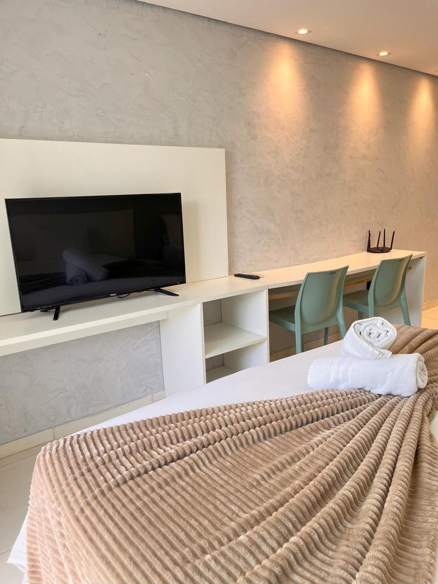 Laguna Flats By Easy Apartamento